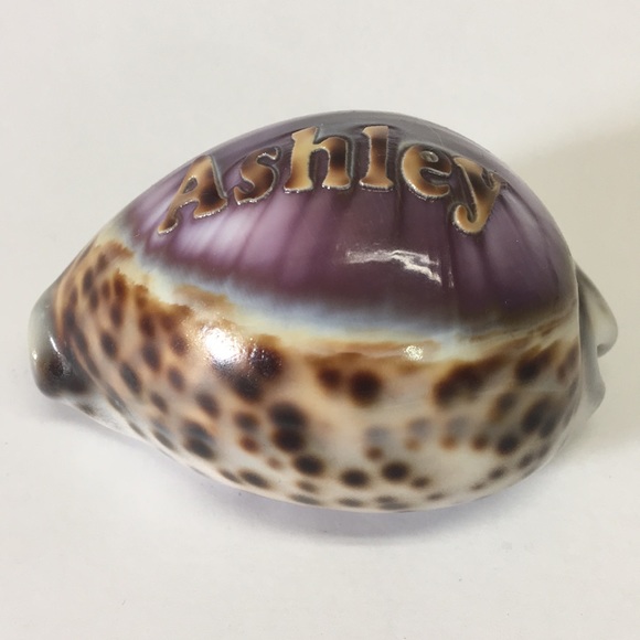 ❤️3/$25 Unique Gift Hand Carved Seashell name ASHLEY - Picture 5 of 8